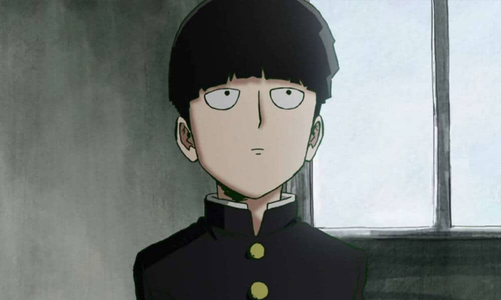 Mob Psycho 100 protagonista com cara neutra numa sala