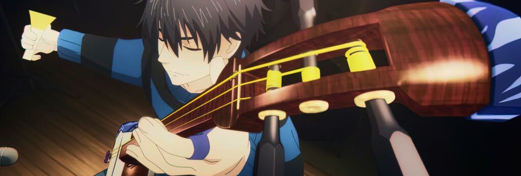 Setsu tocando seu shamisen em um show, mashiro no oto